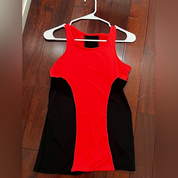 Jessica Simpson Red and Black Sleeveless Top - Picture 1 of 3